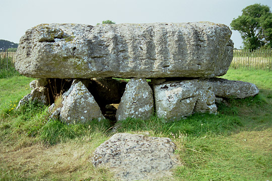 Lligwy Dolmen, Anglesey