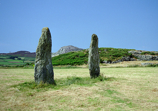 Penrhos Feilw Standing Stone, Anglesey