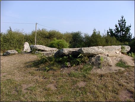 Grah-Niol Dolmen, Brittany