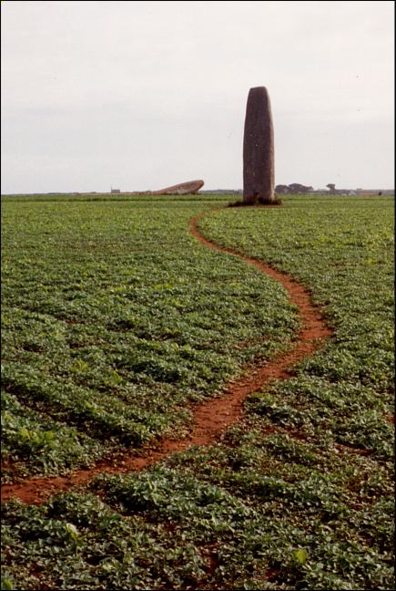 Kergadiou Standing Stone, Brittany