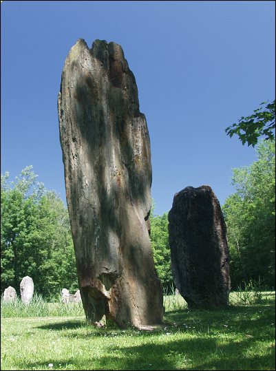 large menhirs of the semicircle